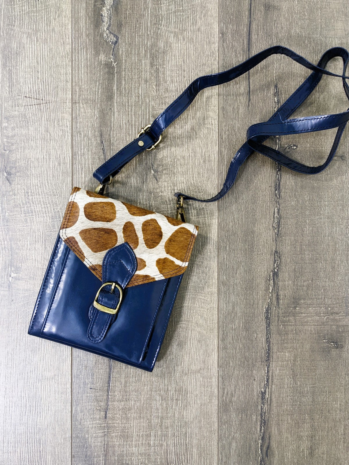 Leather Fur & Plain Passport Bag