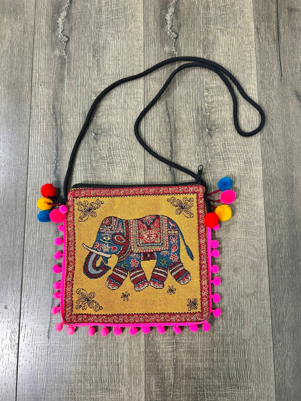 Medium Elephant String Bag