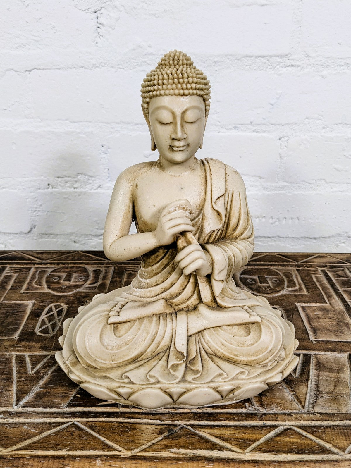 Ivory Effect Buddha