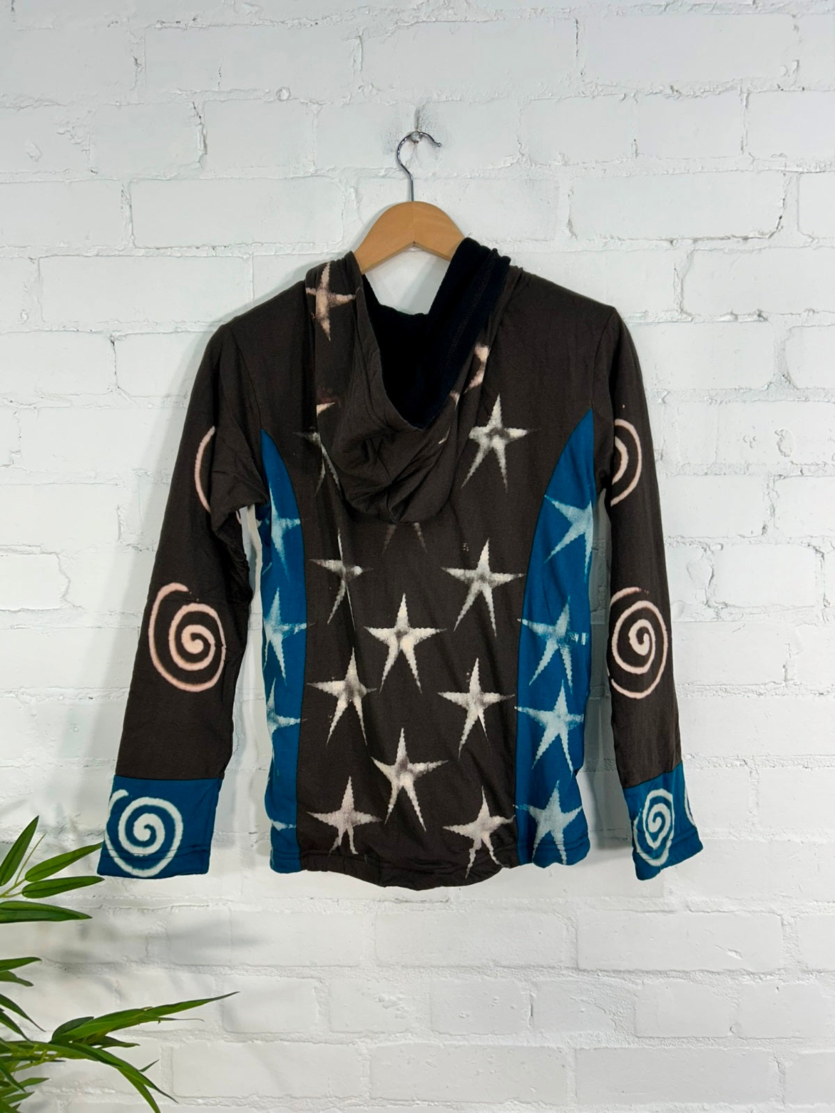 Star Lined Zip Hood Top