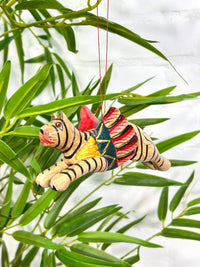 Flying Cat Hanger