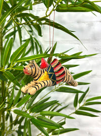 Flying Cat Hanger