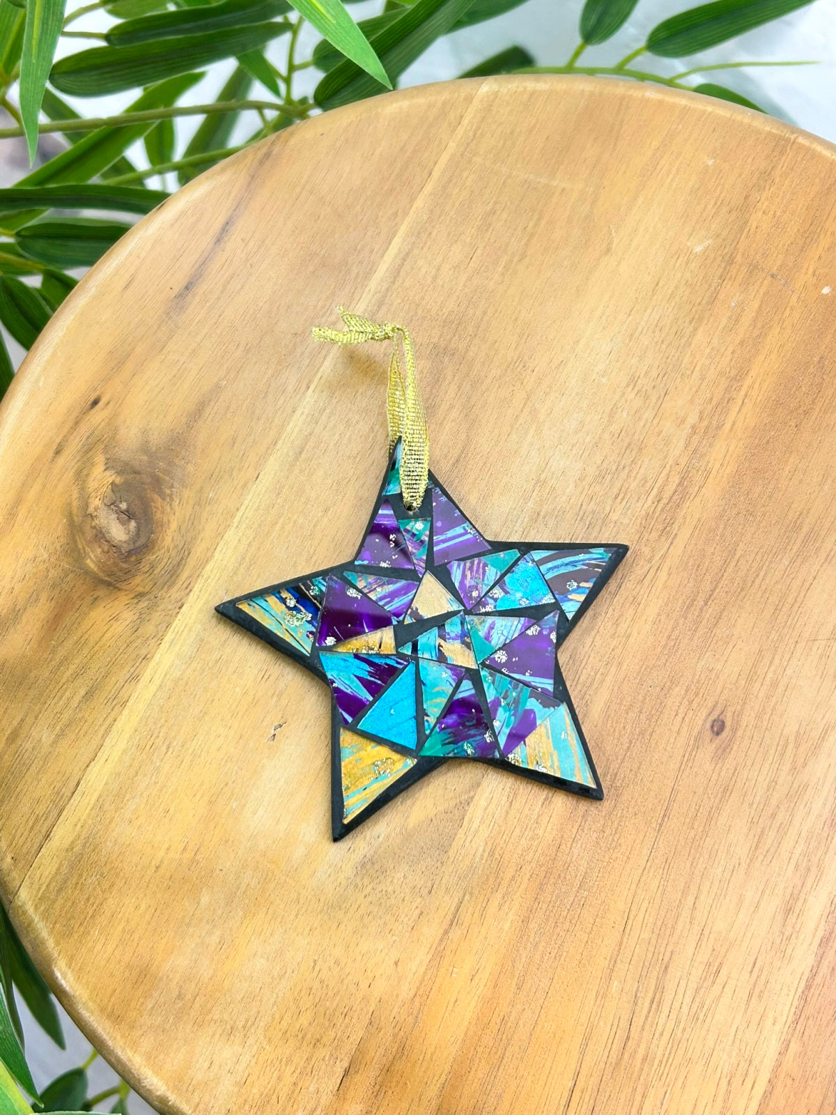 Mosaic Star Hanger