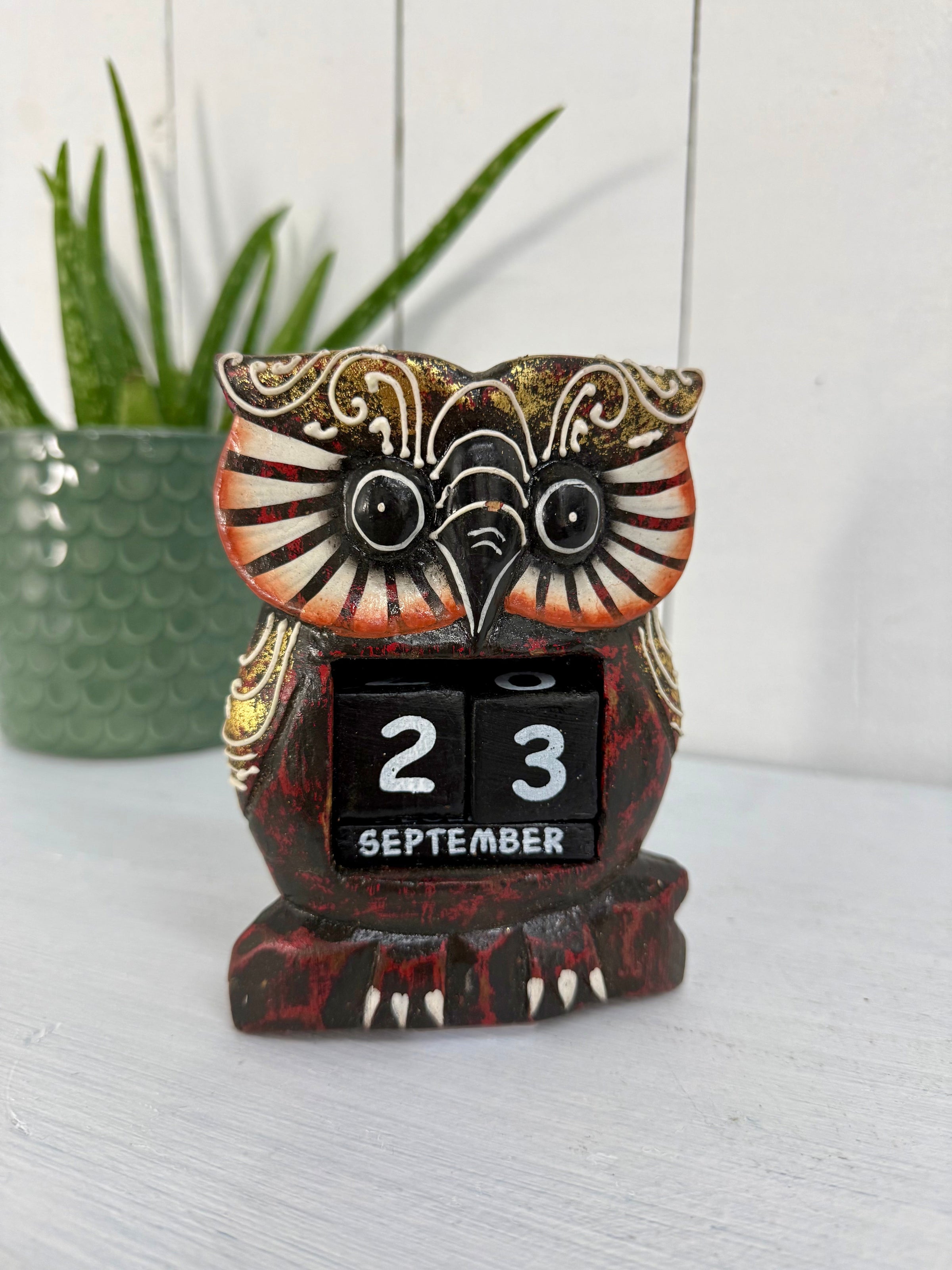 Wooden Owl Calander