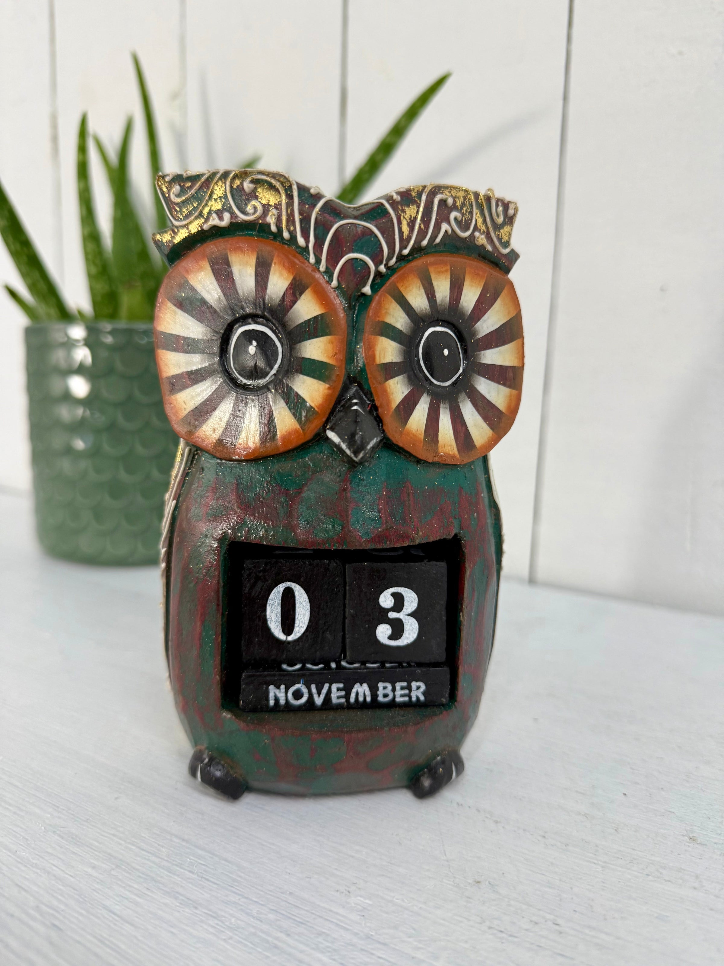 Wooden Owl Calander