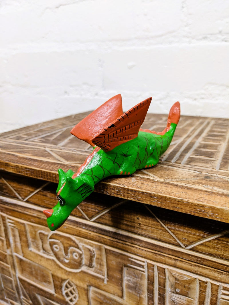 Dragon Shelf Sitter