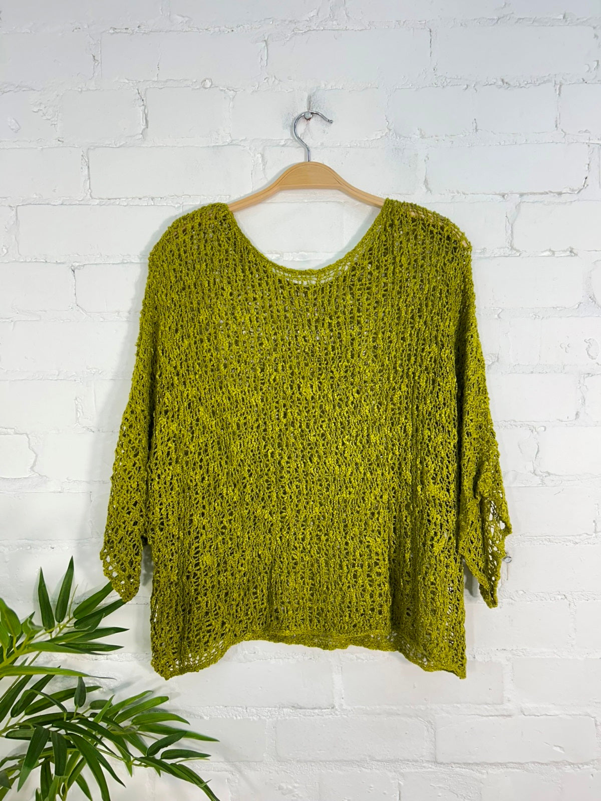 Knitted Cropped Sleeve Top