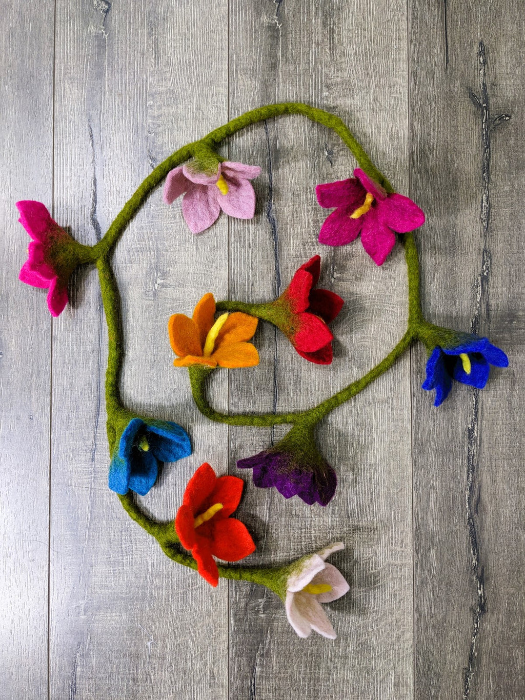 Felt Multi Flower String – Gringo Fairtrade