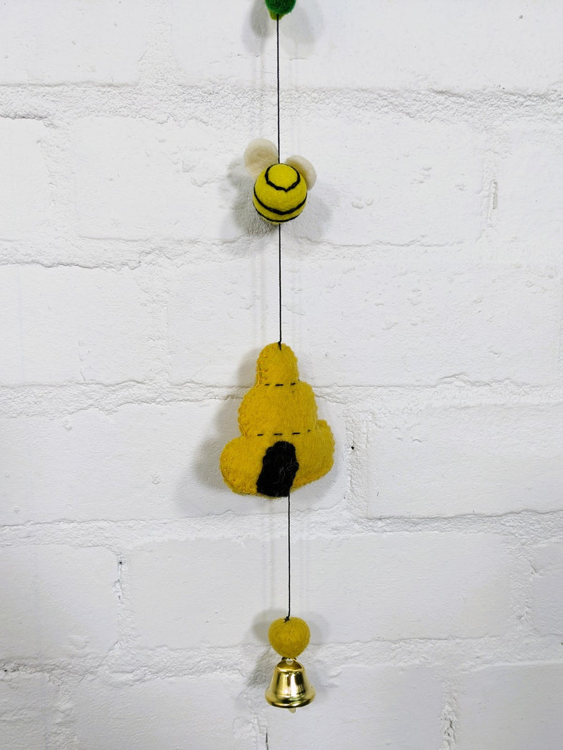 Felt Beehive & Bee String
