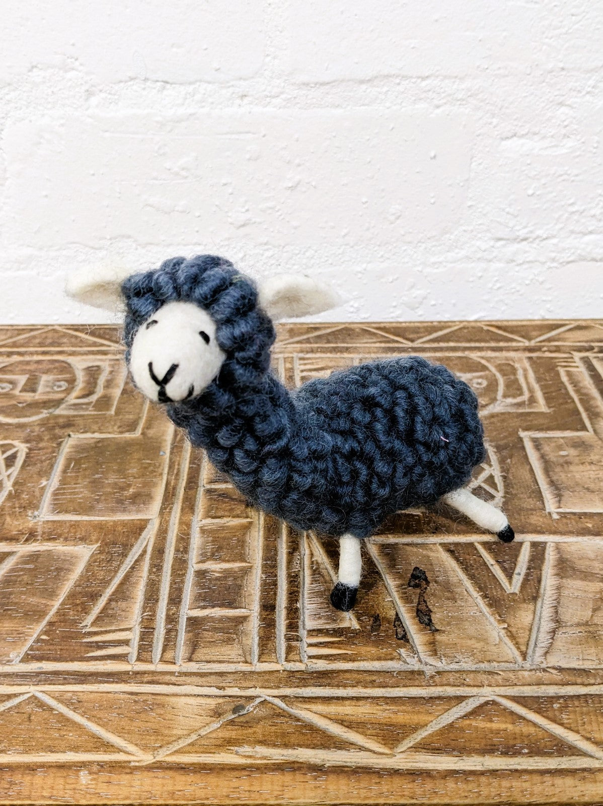 Felt Standing Llama