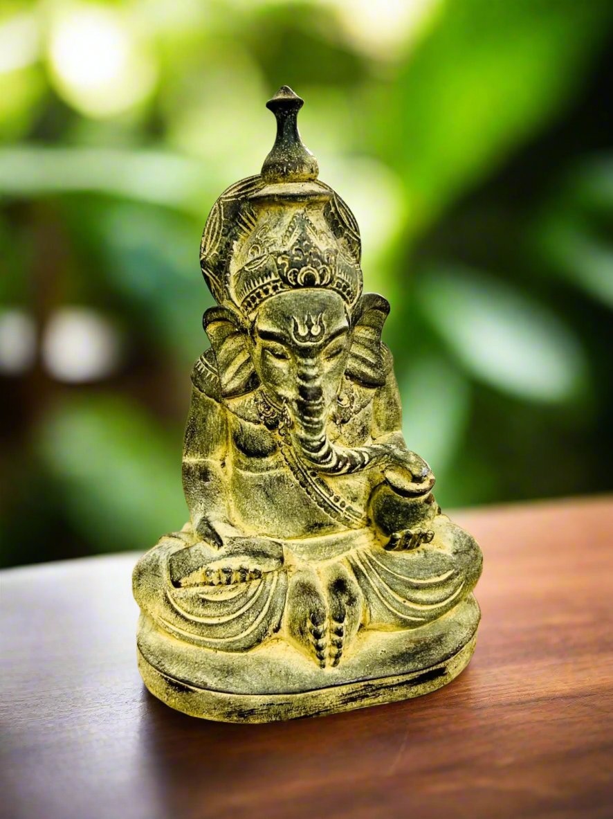 Ganesh Sitting