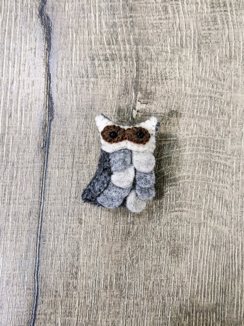 Felt Owl Brooch