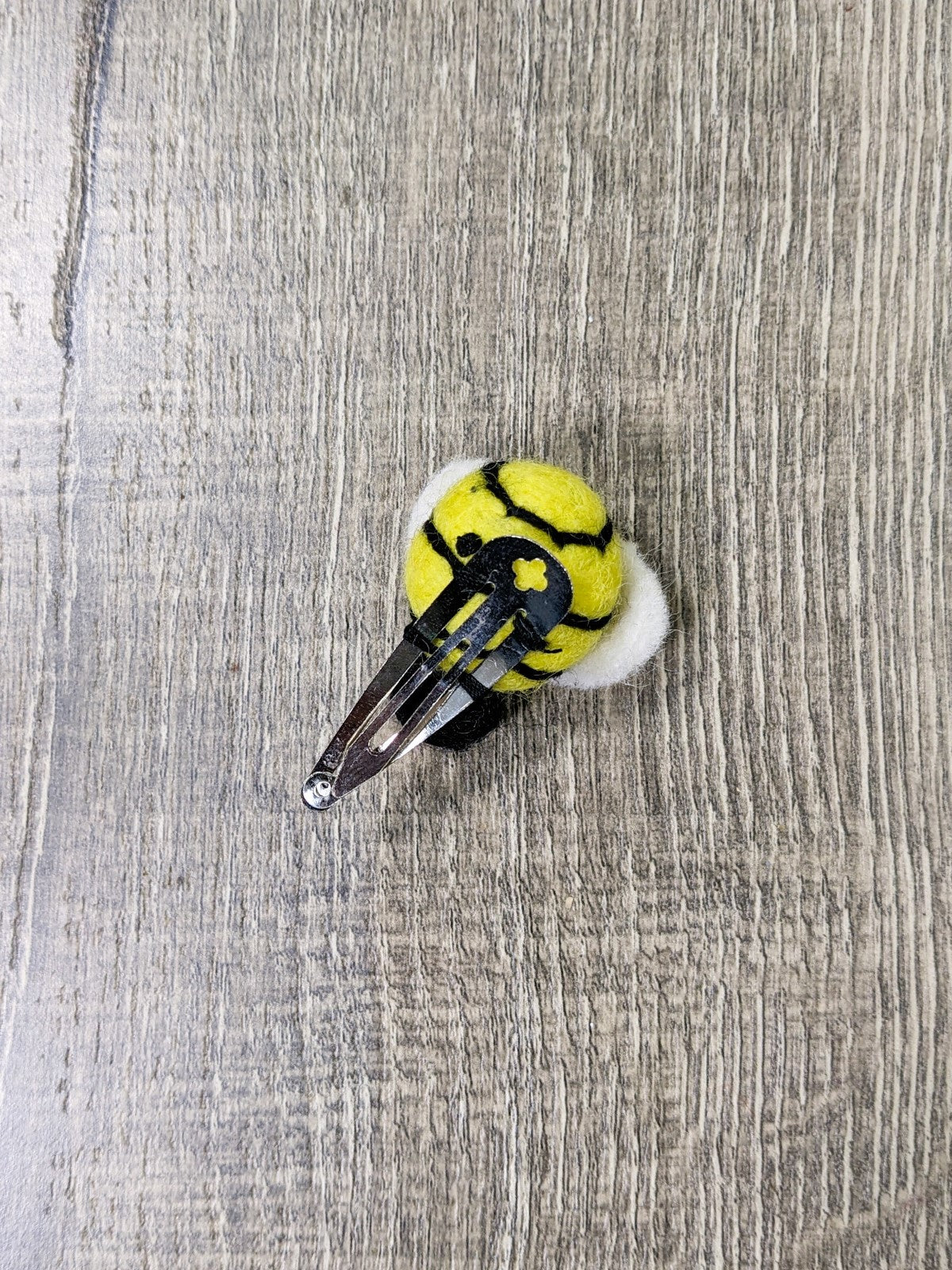 Felt Bee Hair Clip