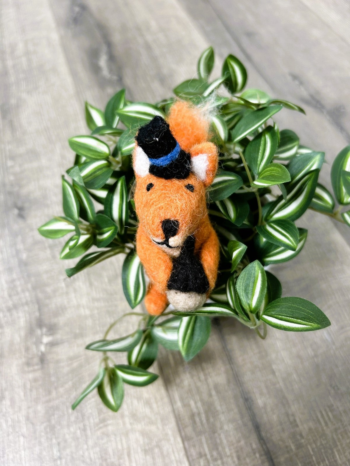Felt Squirrel in Top Hat Keyring