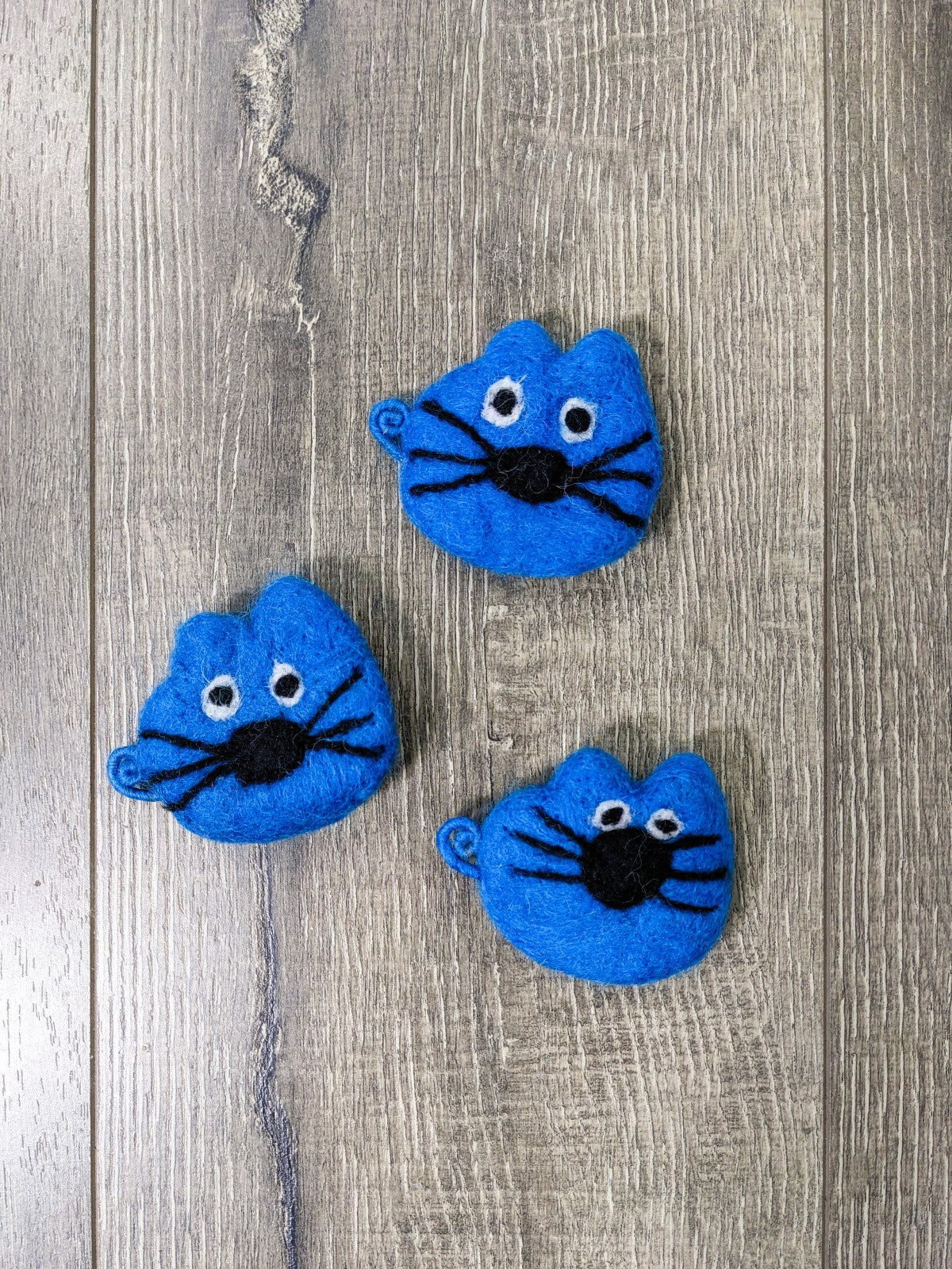 Felt Cat Brooch