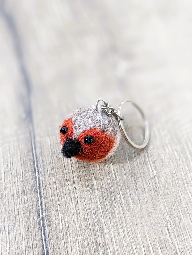 Felt Tiny Robin Keyring