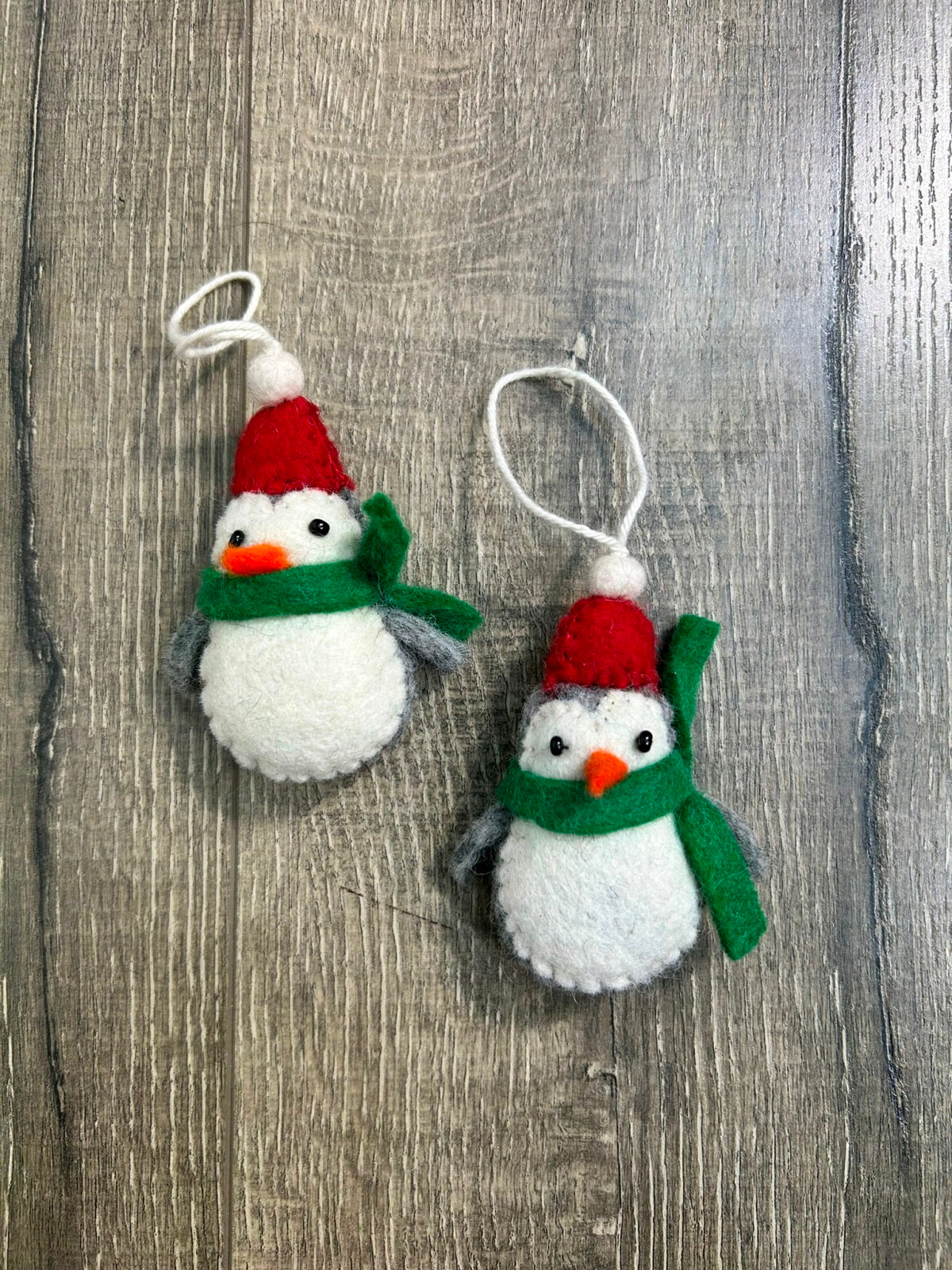 Felt Christmas Penguin Hanger