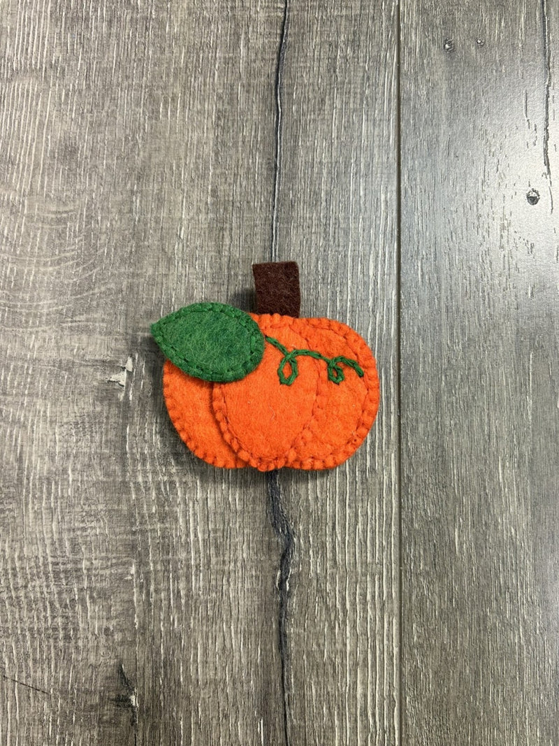 Felt Pumpkin Magnet