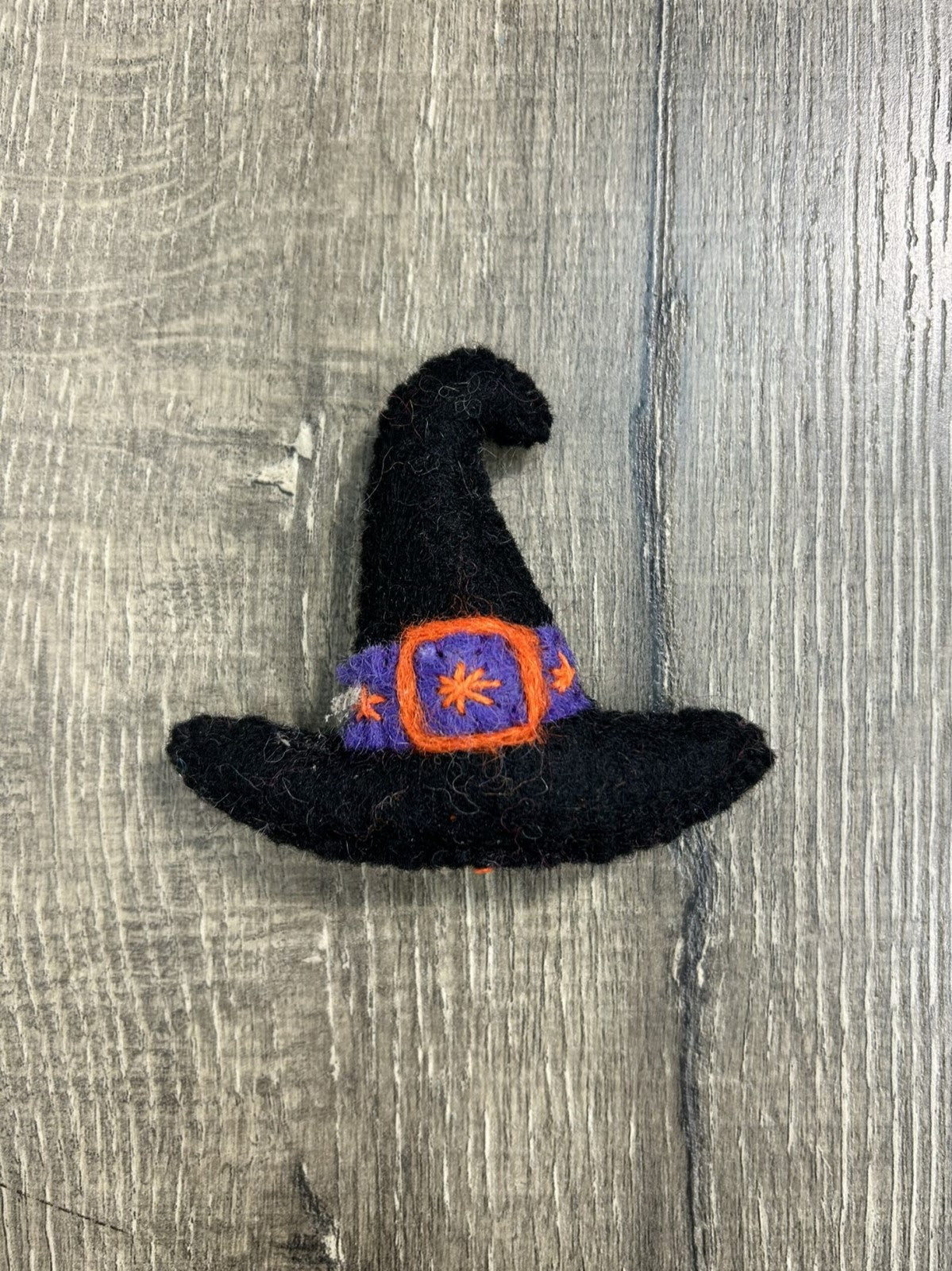 Felt Witches Hat Magnet