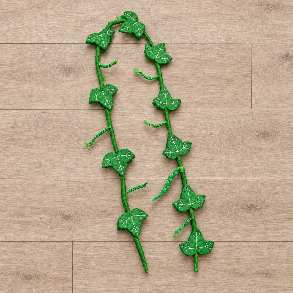 Felt Ivy String