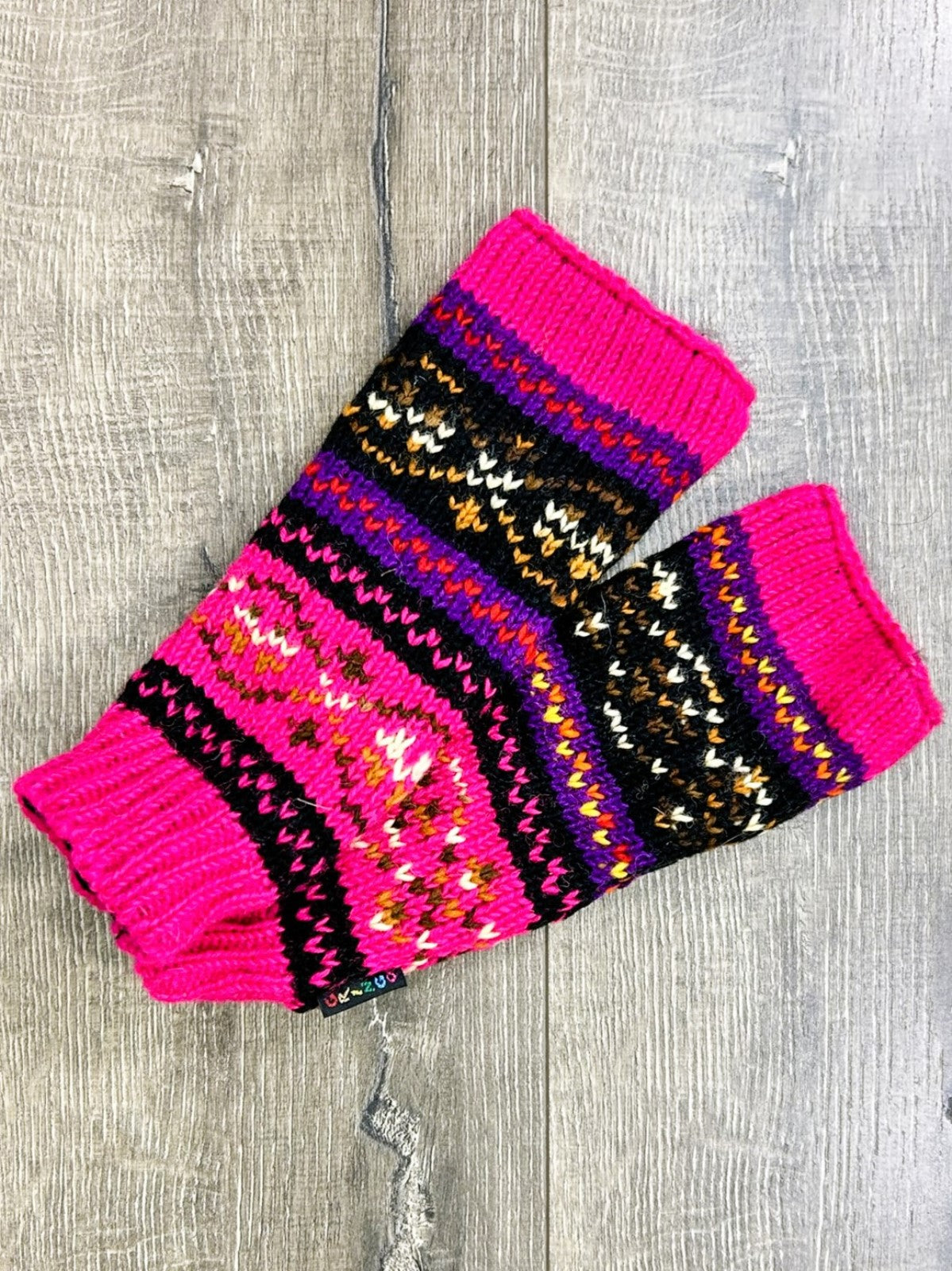 Patterned Wool Handwarmers