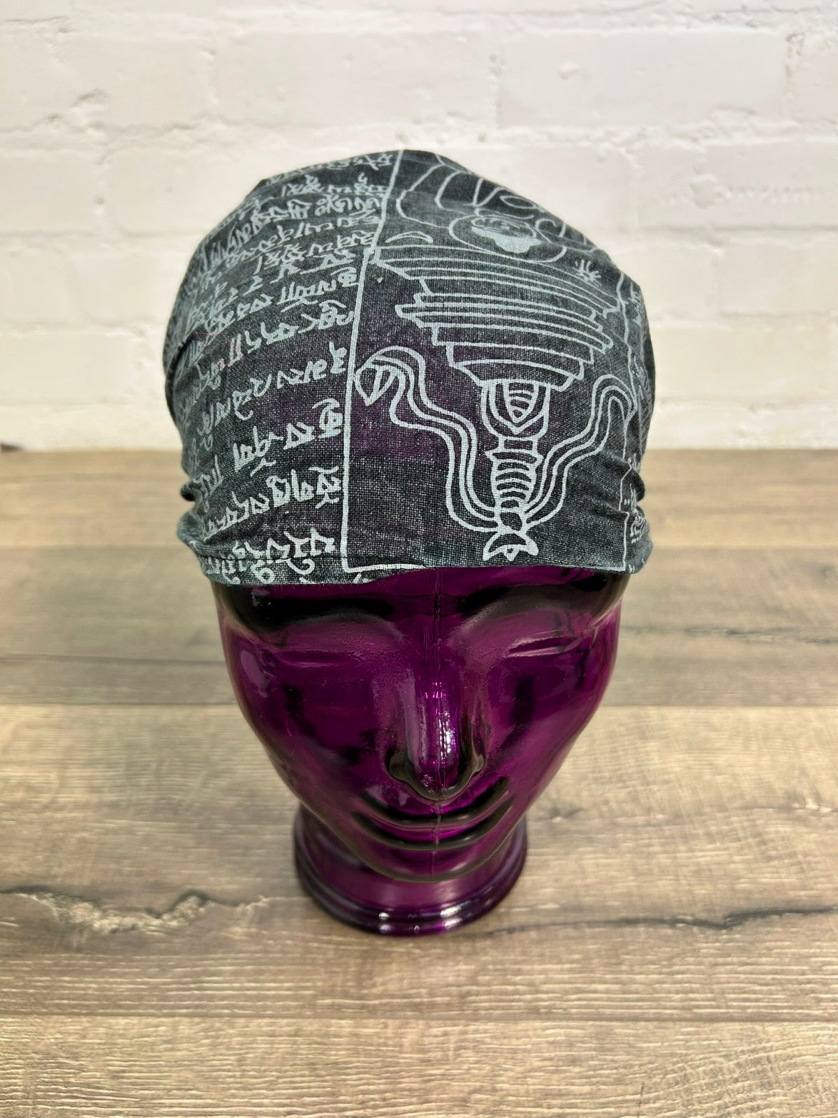 Black Prayer Print Headband