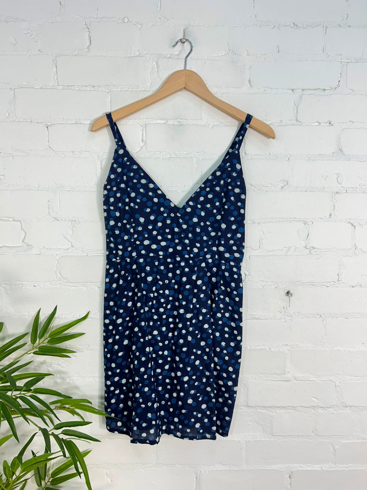 Short strappy Dress