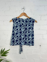 Sleeveless Button Crop Top