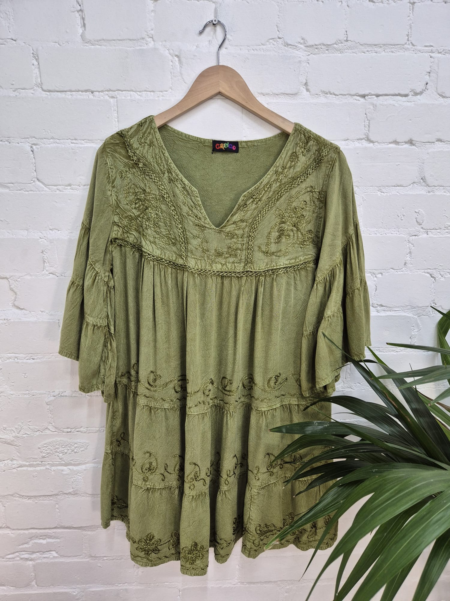 Embroidered Long Sleeve Tunic Top