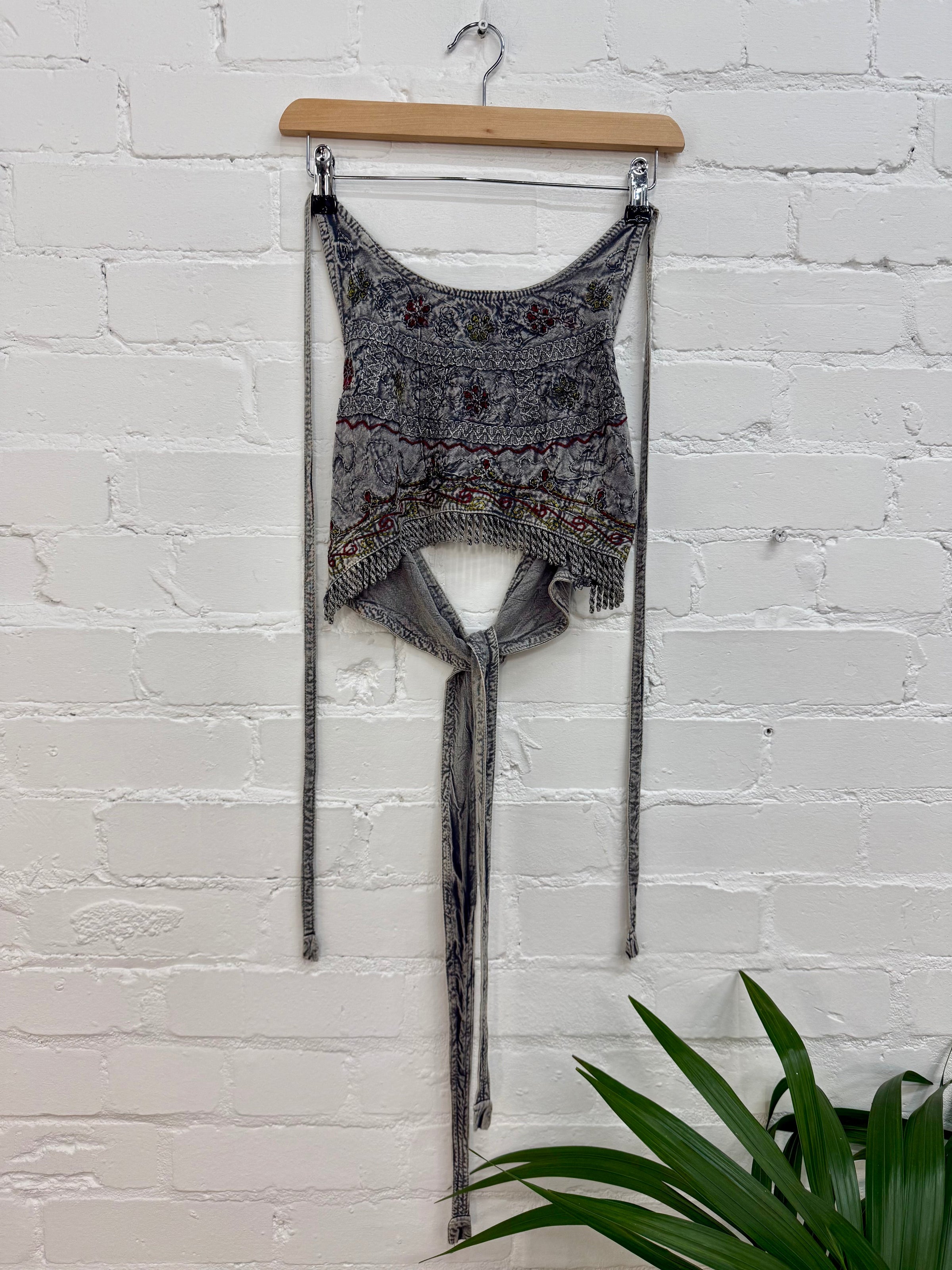 Cropped Embroidered Tie Halter Top