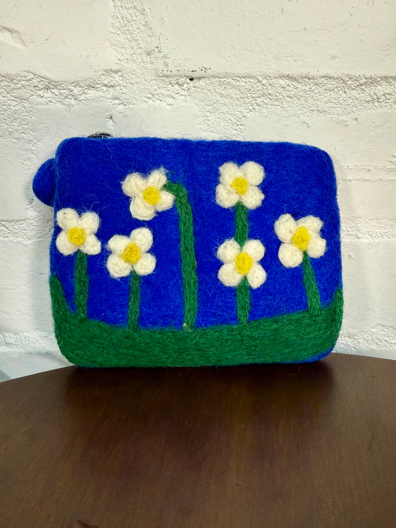 Felt Daisy Purse