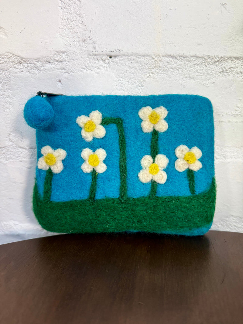 Felt Daisy Purse