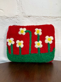 Felt Daisy Purse