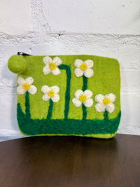 Felt Daisy Purse