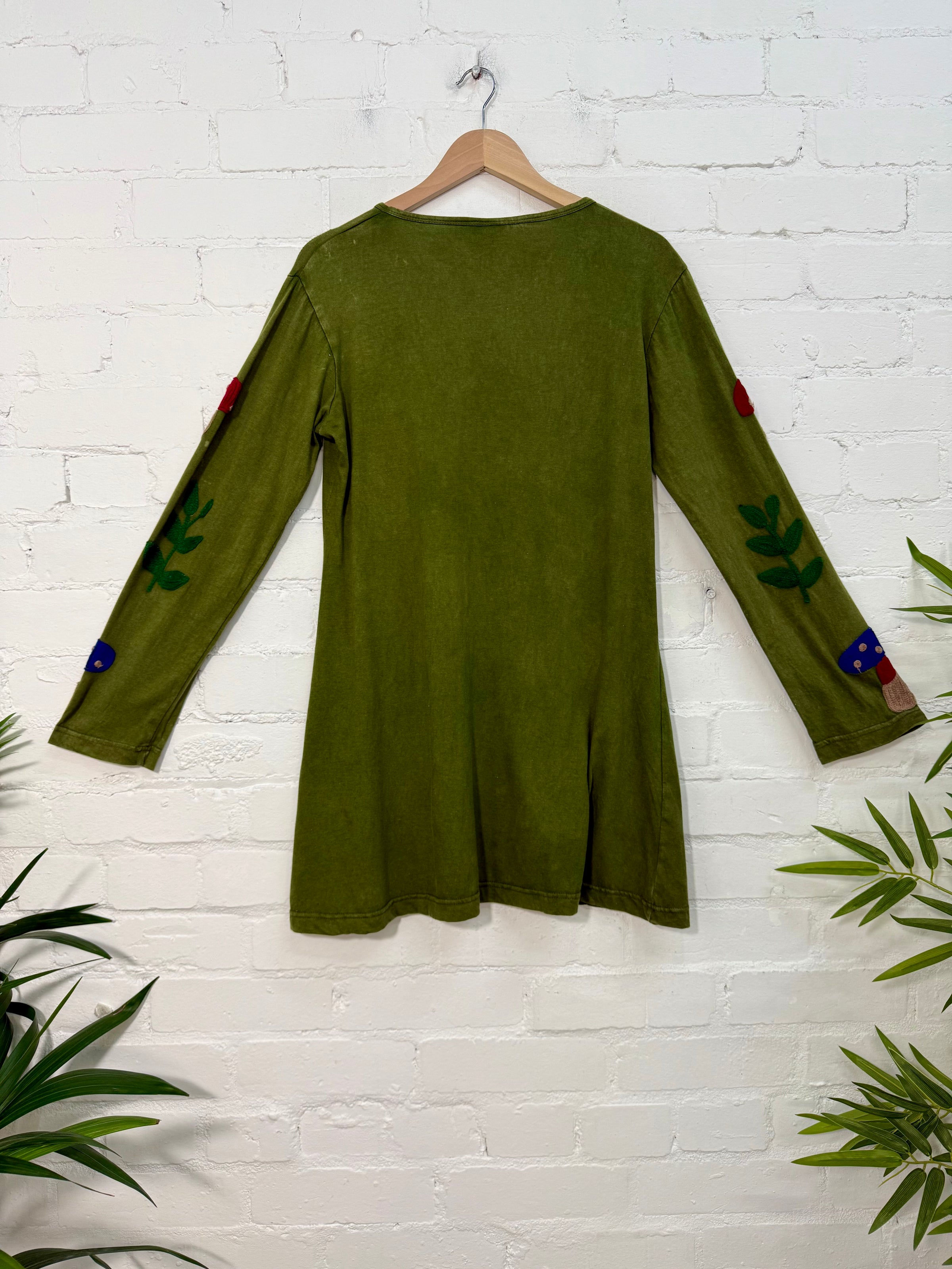 Embroidered Long Sleeve Short Dress