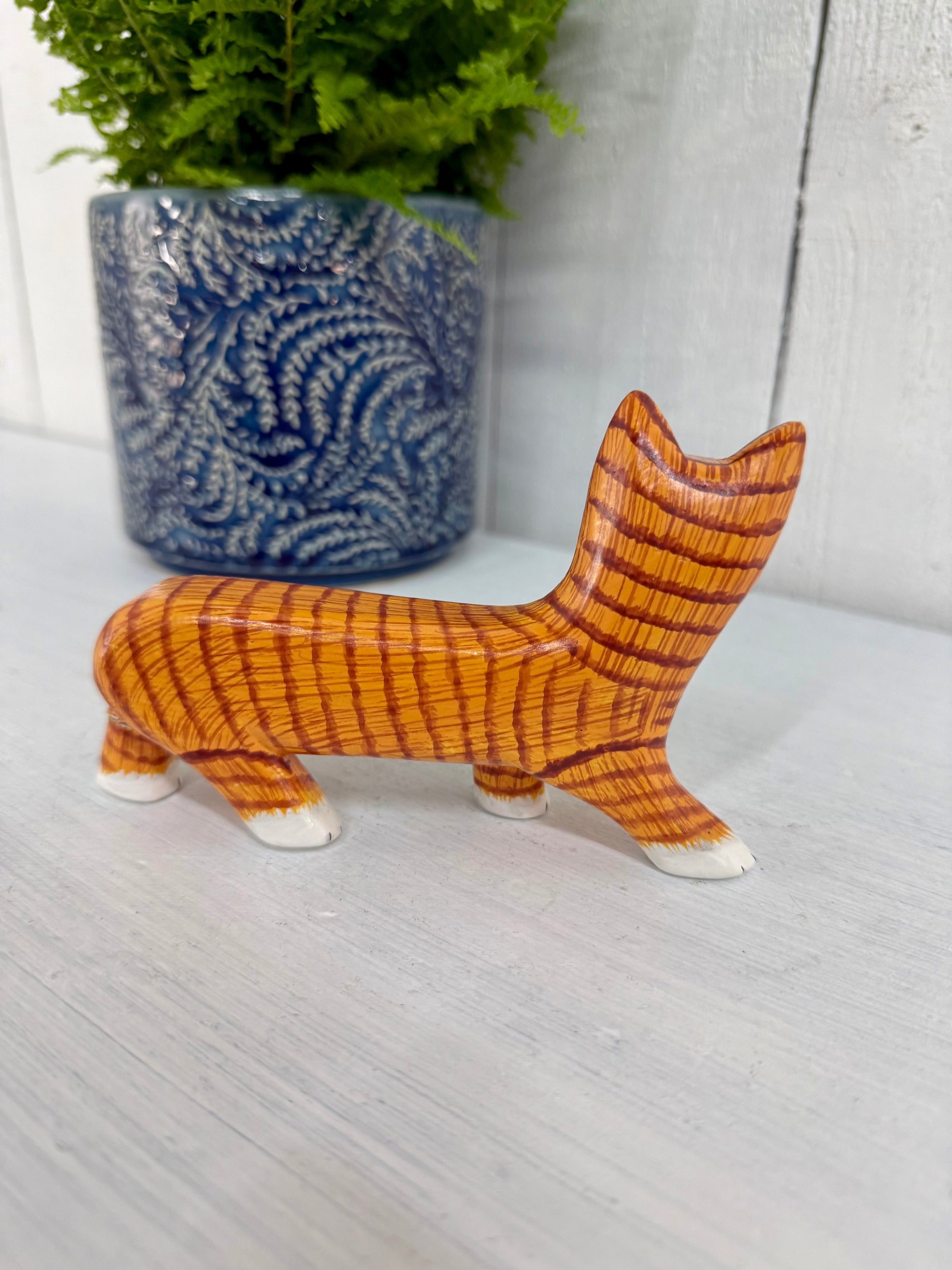 Elongated Wooden Ginger Cat