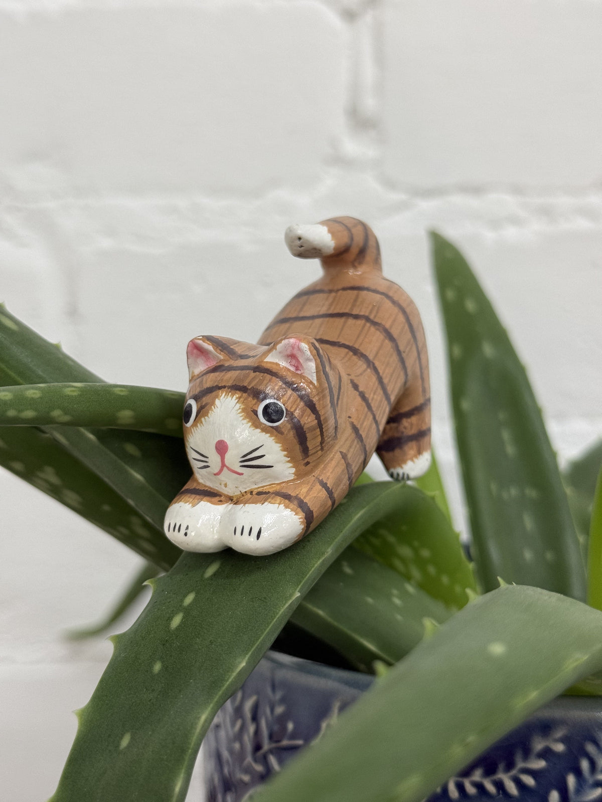 Stripy Stretching Wooden Cat