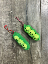 Knitted Peas In A Pod Keyring