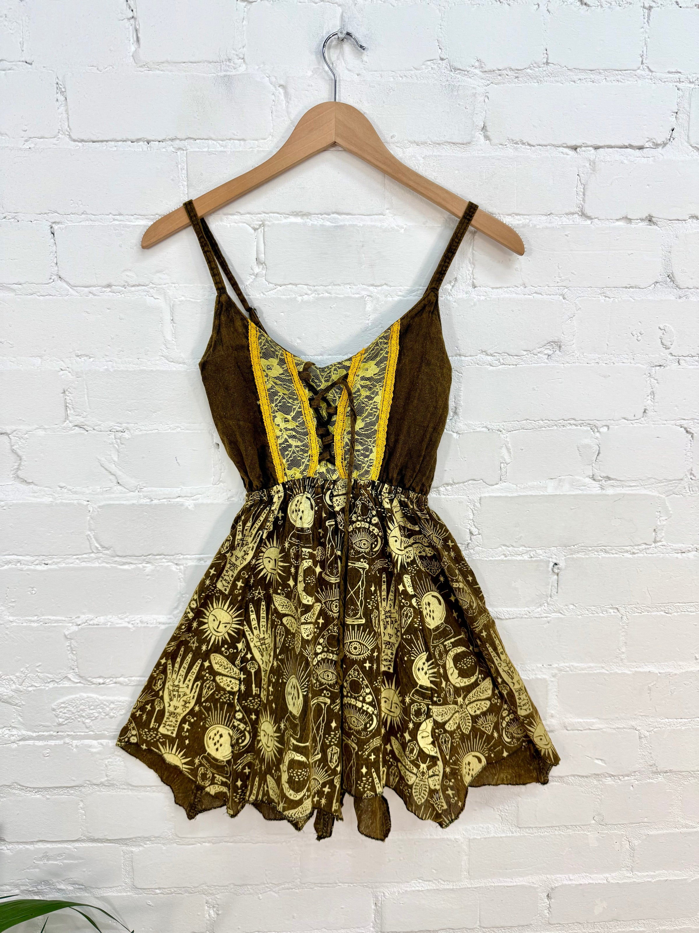 Screen Print Lace Detail Vest Top