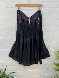 Short Sleeve Halter Top