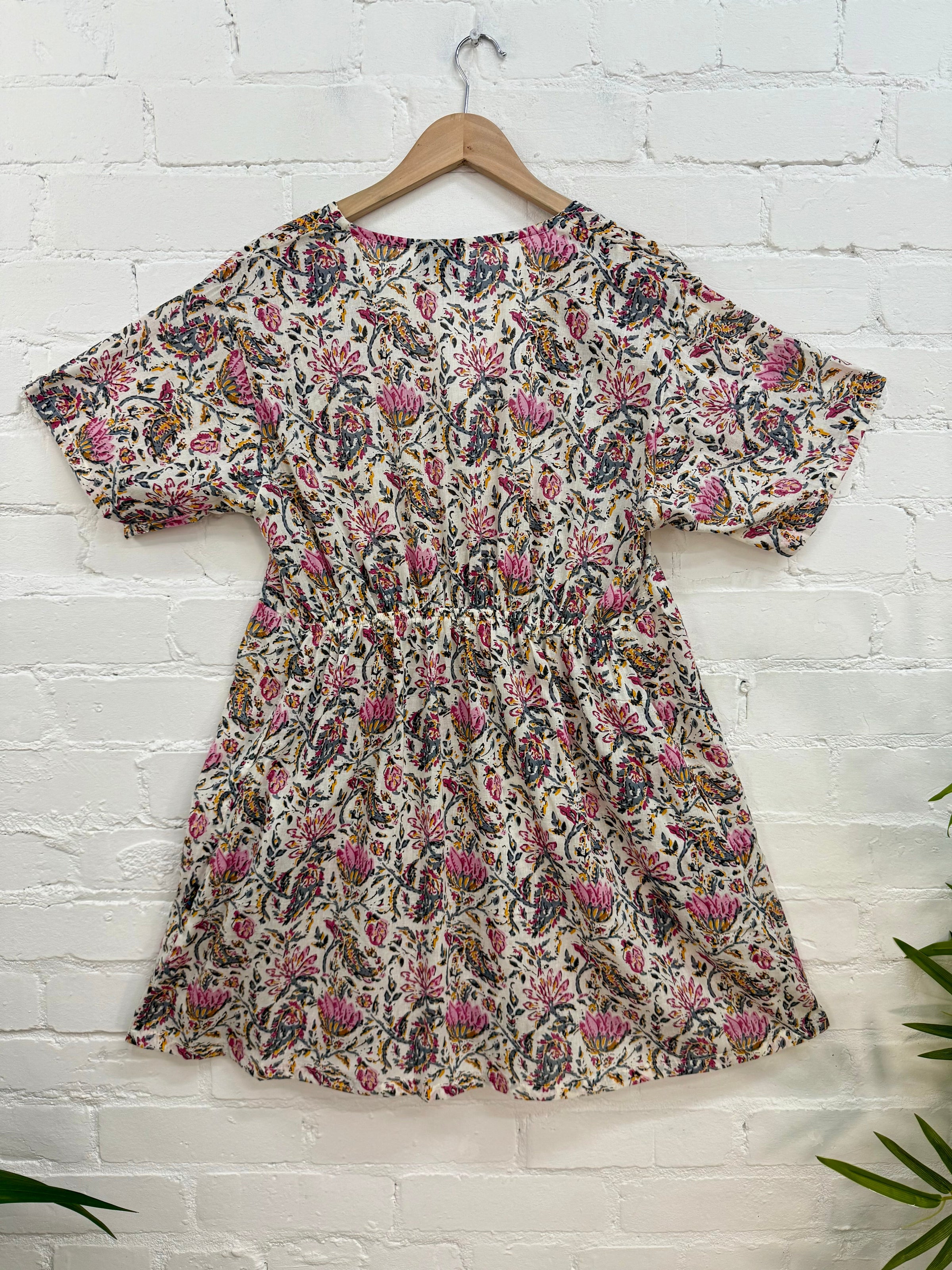 Batik Print Short Sleeve Short Dress