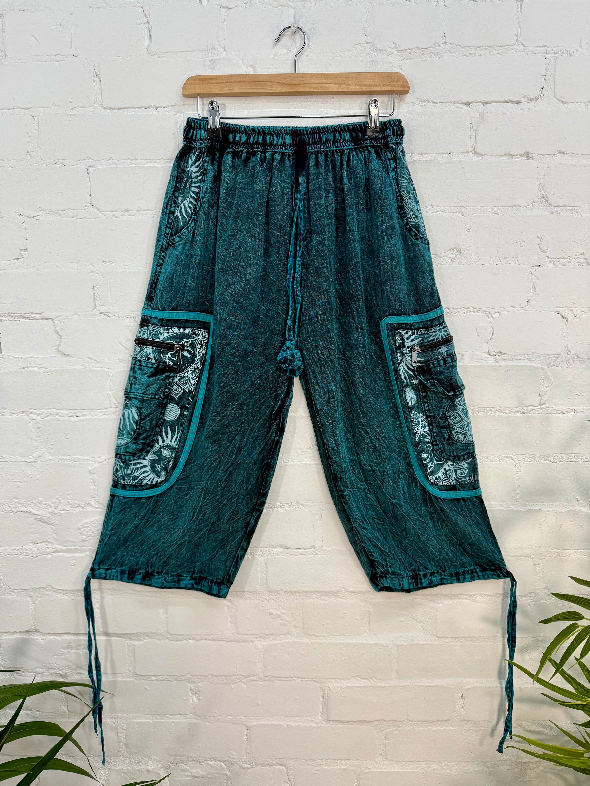 Stonewashed Sun Print 3/4 Trousers