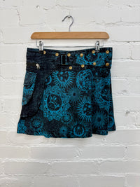Celestial Print Short Popper Skirt