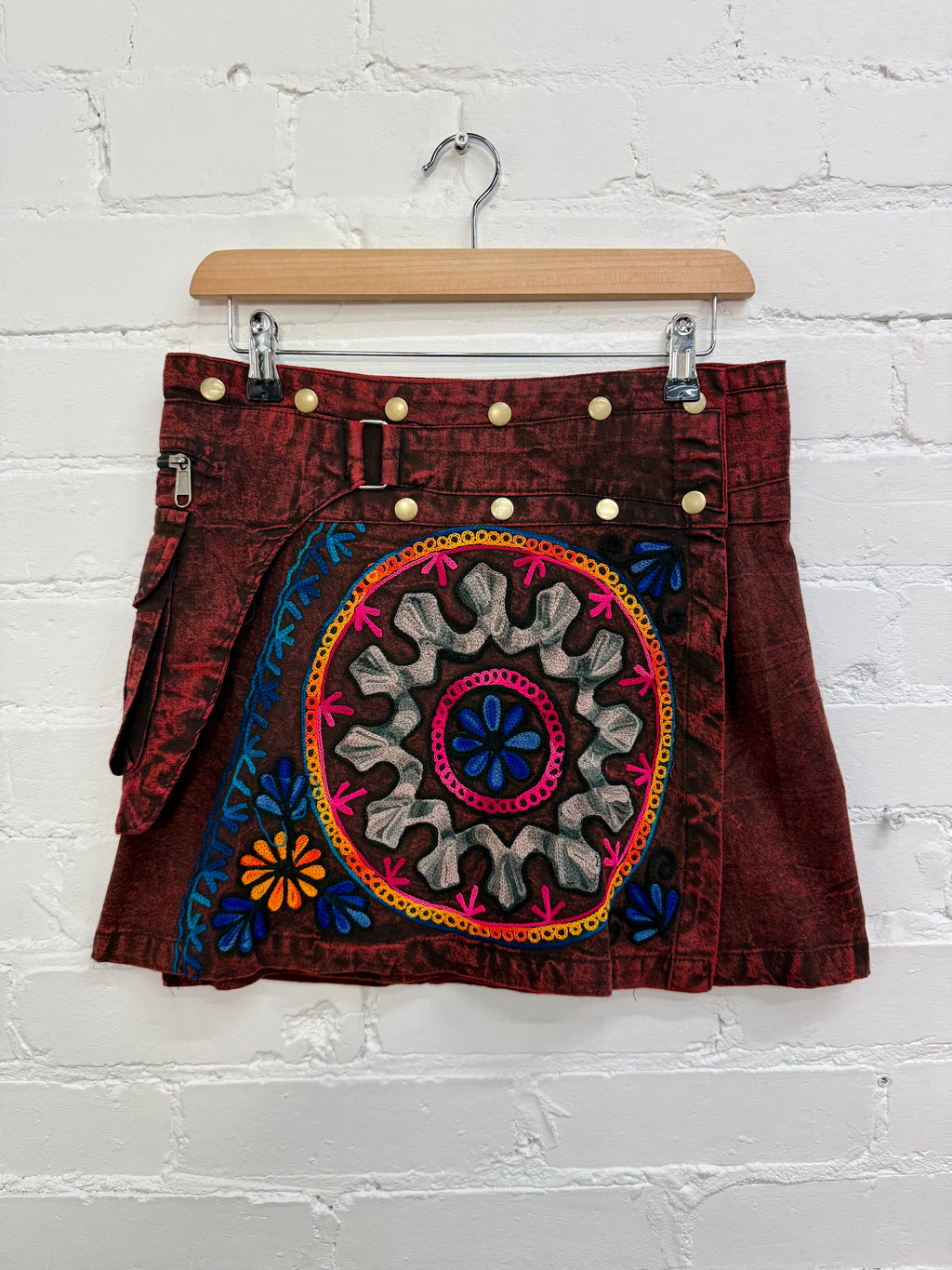 Stonewash Embroidered Short Popper Skirt – Gringo Fairtrade