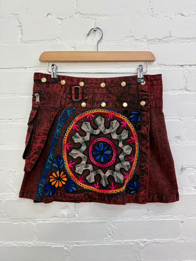 Stonewash Embroidered Short Popper Skirt