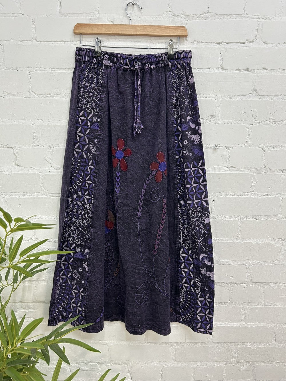 Printed and Flower Long Skirt