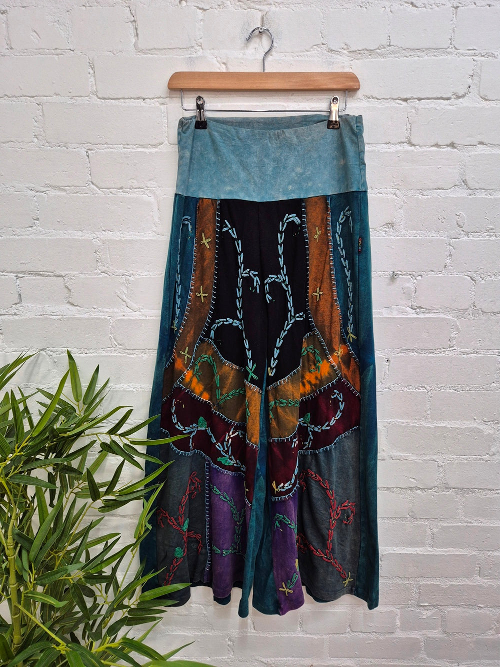 Wide Leg Embroidered Trousers
