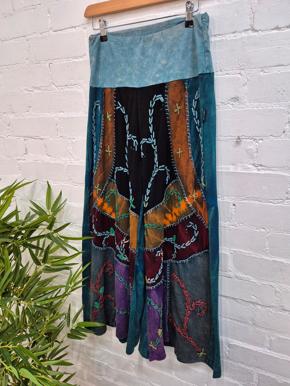 Wide Leg Embroidered Trousers
