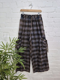 Brushed Cotton Checkered Wide Cargo Trousers
