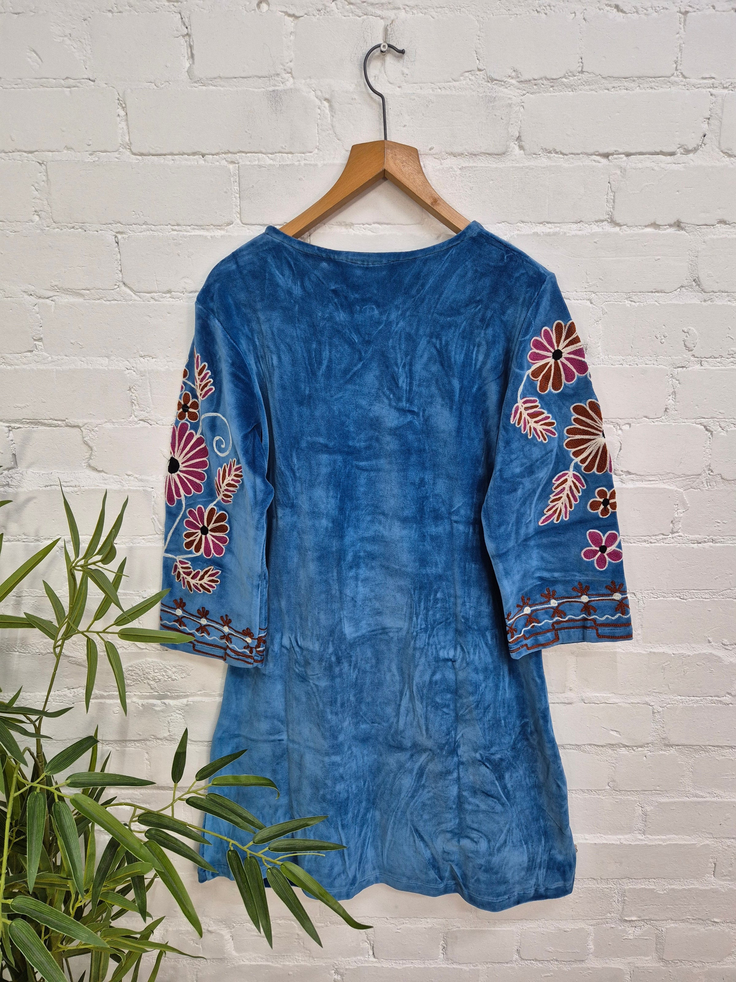 Velvet Embroidered Long Sleeve Dress